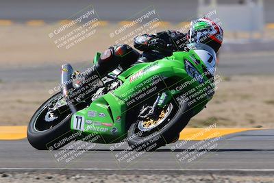 media/Oct-08-2022-SoCal Trackdays (Sat) [[1fc3beec89]]/Turn 14 (1050am)/